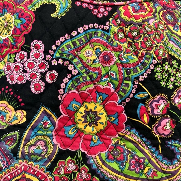 Vera Bradley Pleated Tote Retired Vibrant Pattern “Symphony in Hue” - Picture 7 of 14